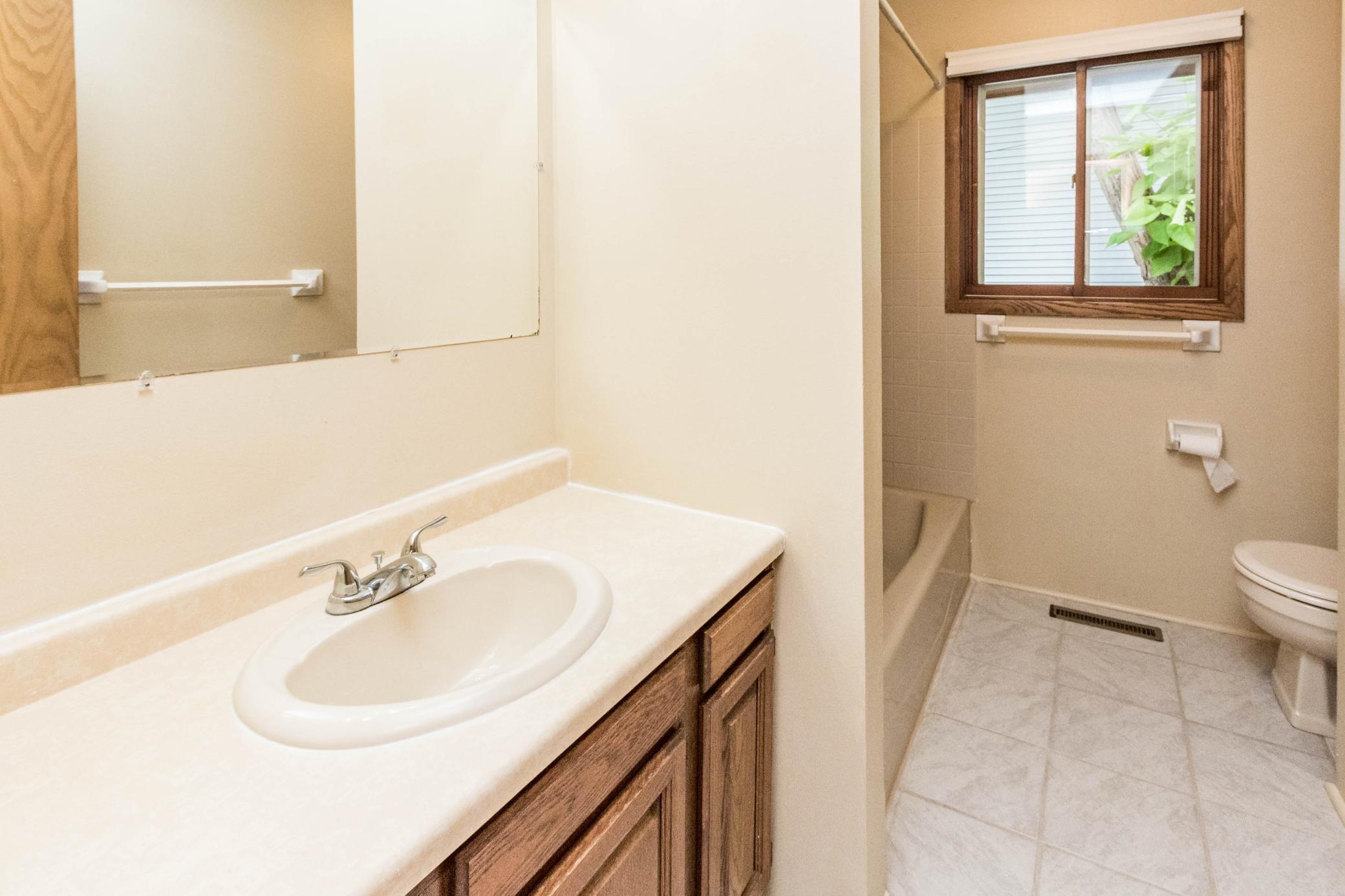 2540 Medicine Ridge Road Plymouth, MN 55441 - Photo 22 of 35 Gallery Image 22