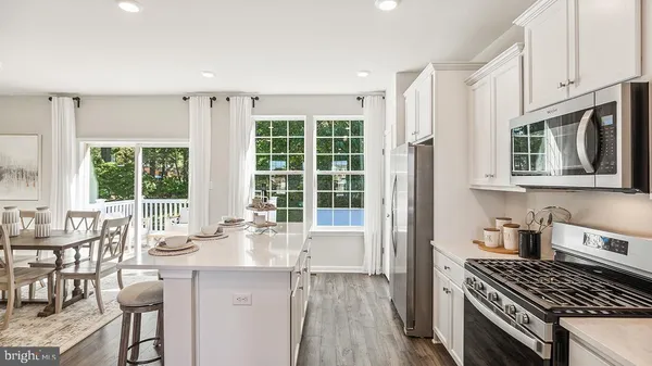 $499,990 | 1114 Meadowlark Drive, Fogelsville, PA 18051