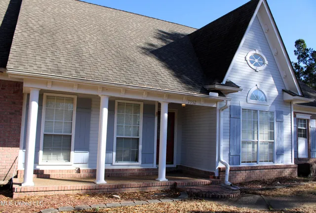 $375,000 | 7952 Hunters Bend Cove, Olive Branch, MS 38654