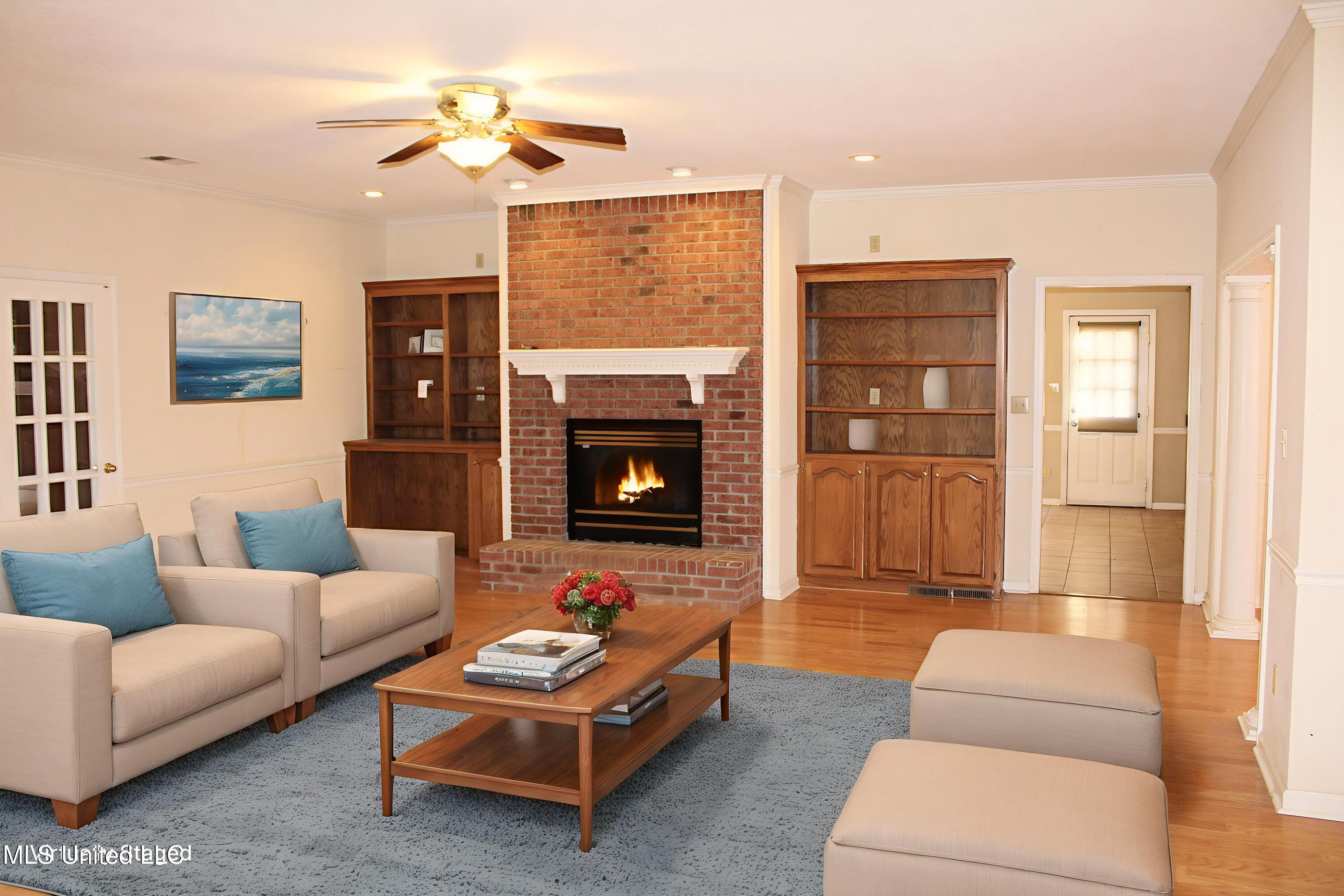 7952 Hunters Bend Cove Olive Branch, MS 38654 - Photo 8 of 36 Great Room Virtually Staged