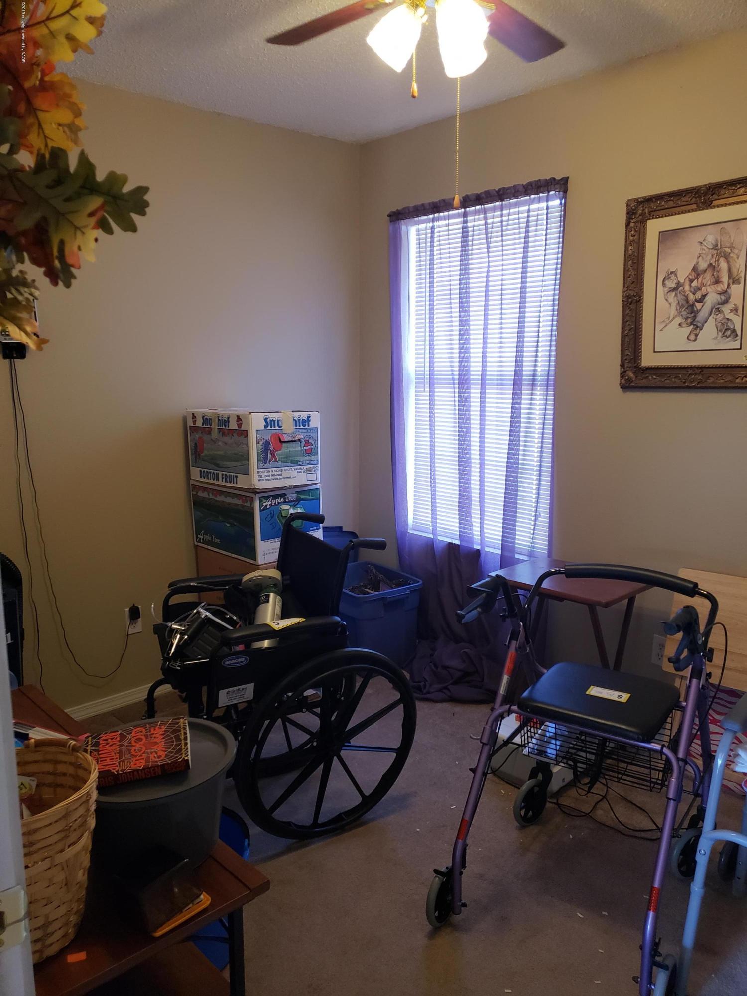 708 Maple Street Fritch, TX 79036 - Photo 12 of 19 20190124_112901