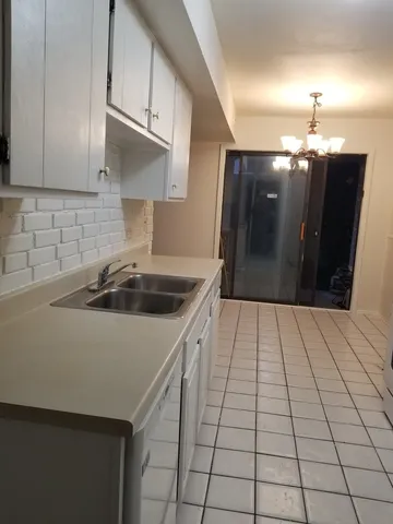 $2,250 | 333 Jefferson Court, Vernon Hills, IL 60061