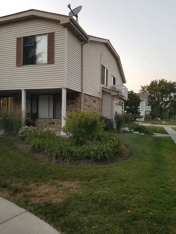 $2,250 | 333 Jefferson Court, Vernon Hills, IL 60061