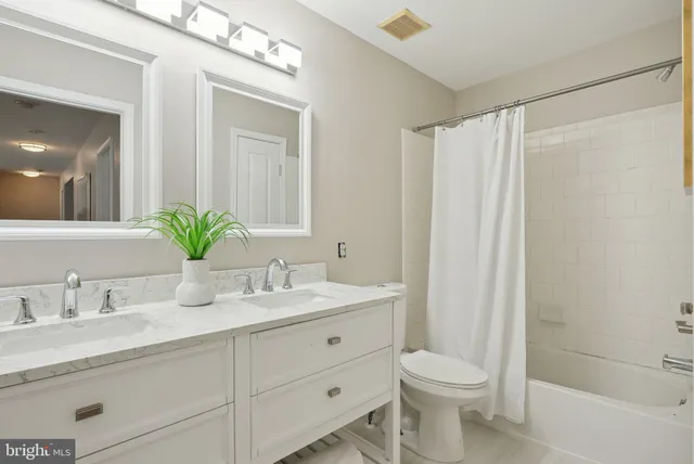 $745,000 | 51 Knickerbocker Lane, Malvern, PA 19355