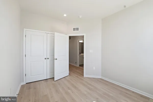 $4,650 | 19712 Sepia Square, Ashburn, VA 20147