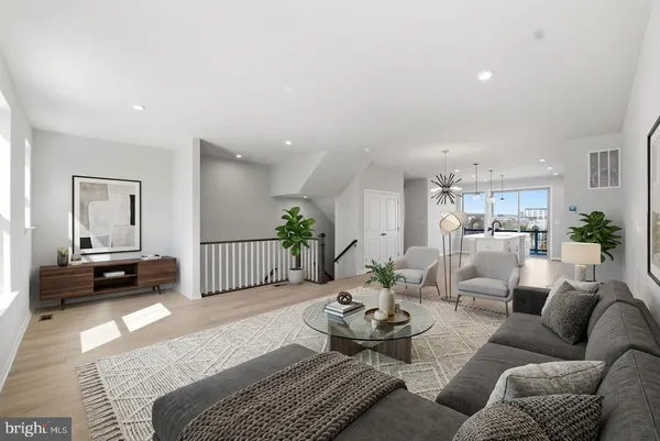 $4,650 | 19712 Sepia Square, Ashburn, VA 20147