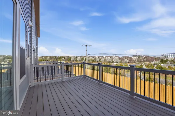 $4,650 | 19712 Sepia Square, Ashburn, VA 20147