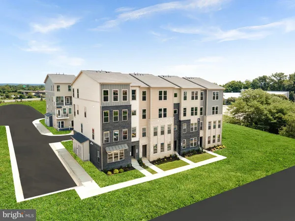 $4,650 | 19712 Sepia Square, Ashburn, VA 20147