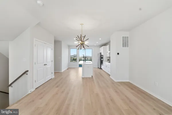 $4,650 | 19712 Sepia Square, Ashburn, VA 20147