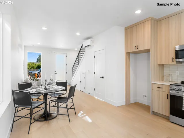 $339,900 | 4366 Northeast Going Street, Portland, OR 97218