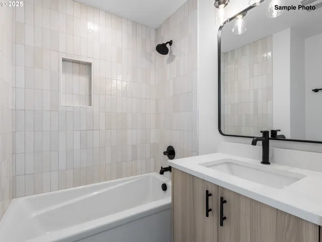 $339,900 | 4366 Northeast Going Street, Portland, OR 97218