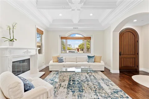 $2,800,000 | 2012 Robinson Street, Redondo Beach, CA 90278