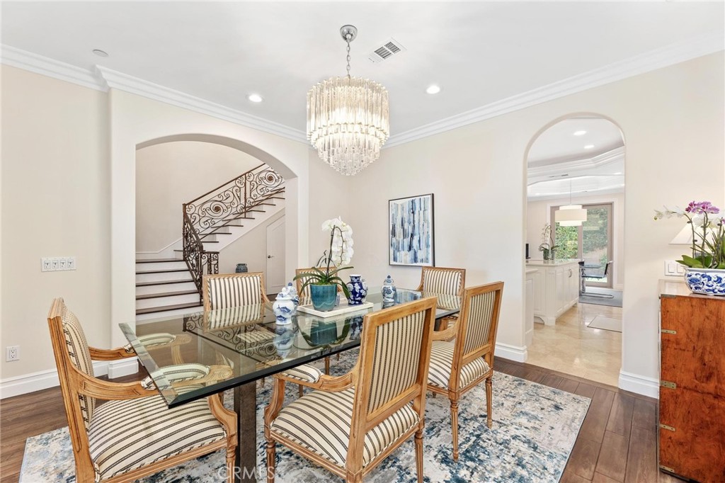 2012 Robinson Street Redondo Beach, CA 90278 - Photo 8 of 55