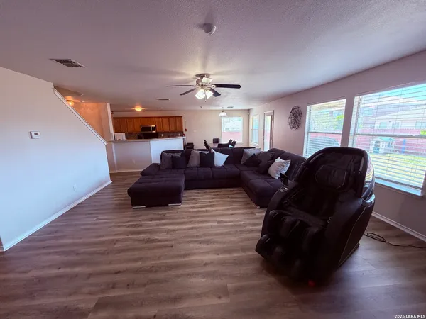 $310,000 | 422 Abigail, Converse, TX 78109