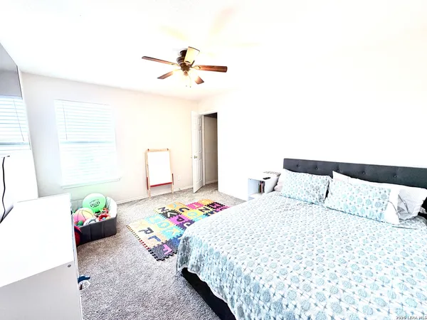 $310,000 | 422 Abigail, Converse, TX 78109