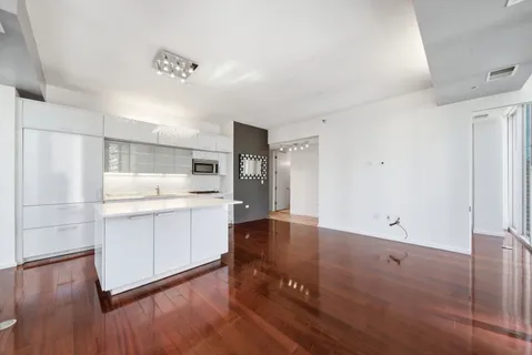 $510,000 | 550 North St Clair Street, Unit 1204, Chicago, IL 60611