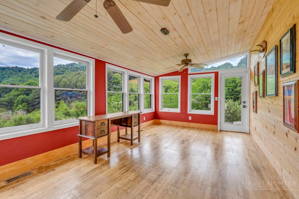 338 Woodbriar Road Sugar Grove, NC 28679 - Photo 33 of 49