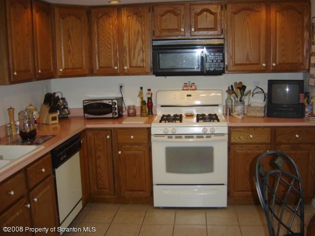 116 Maggies L 9 Road Clarks Summit, PA 18411 - Photo 11 of 15 Gallery Image 11