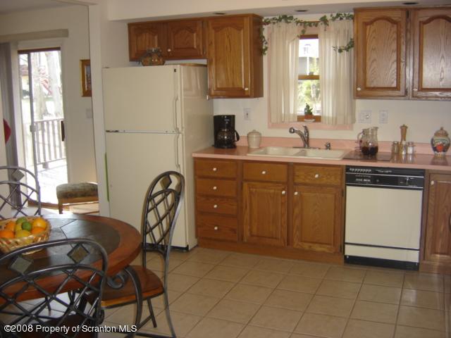 116 Maggies L 9 Road Clarks Summit, PA 18411 - Photo 10 of 15 Gallery Image 10