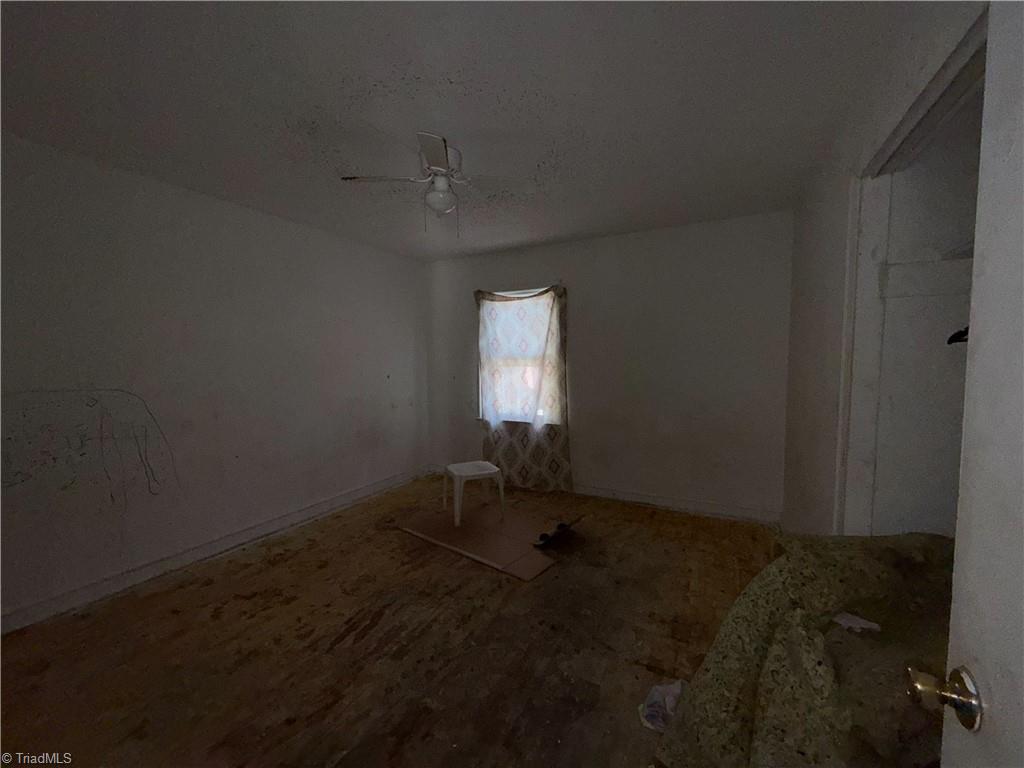 2507 East Lexington Avenue High Point, NC 27262 - Photo 7 of 17