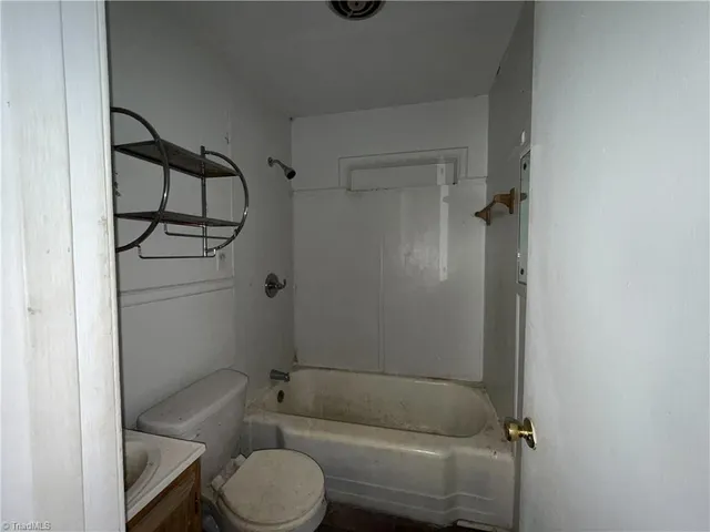 $110,000 | 2507 East Lexington Avenue, High Point, NC 27262