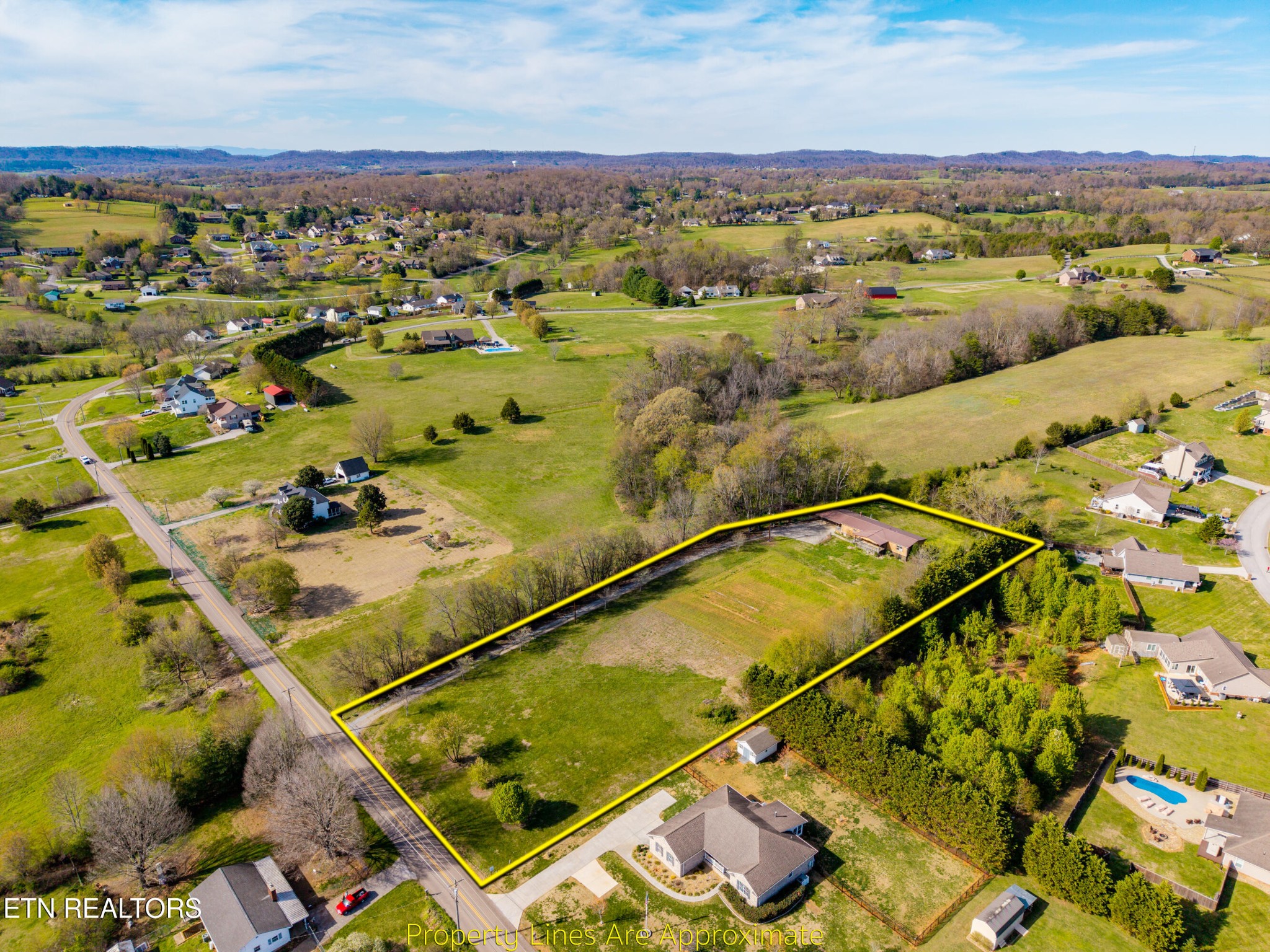 337 River Ford Road Maryville, TN 37804 - Photo 17 of 33 an aerial view of residential houses with outdoor space