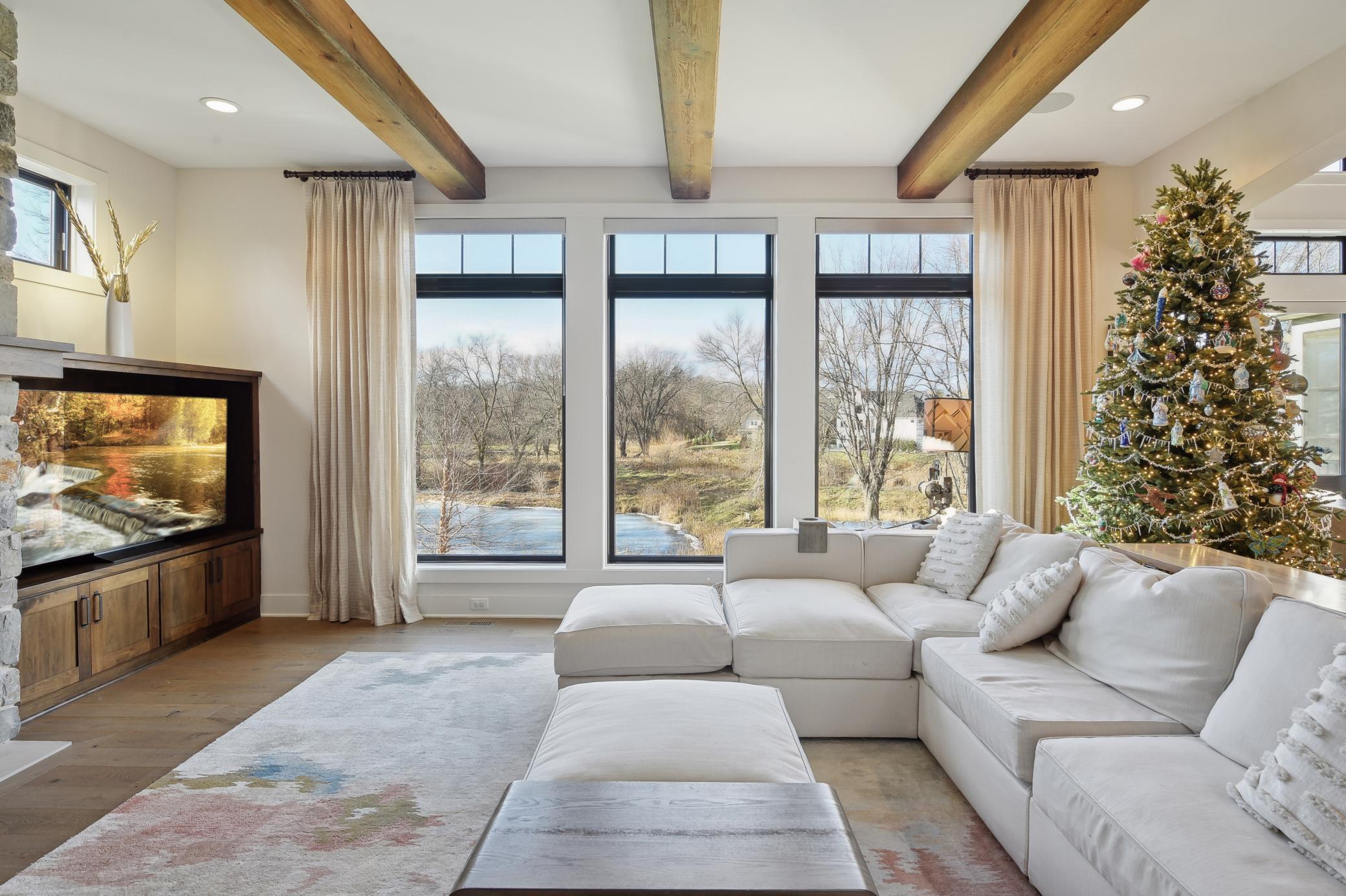 5900 Club Valley Road Shorewood, MN 55331 - Photo 14 of 81