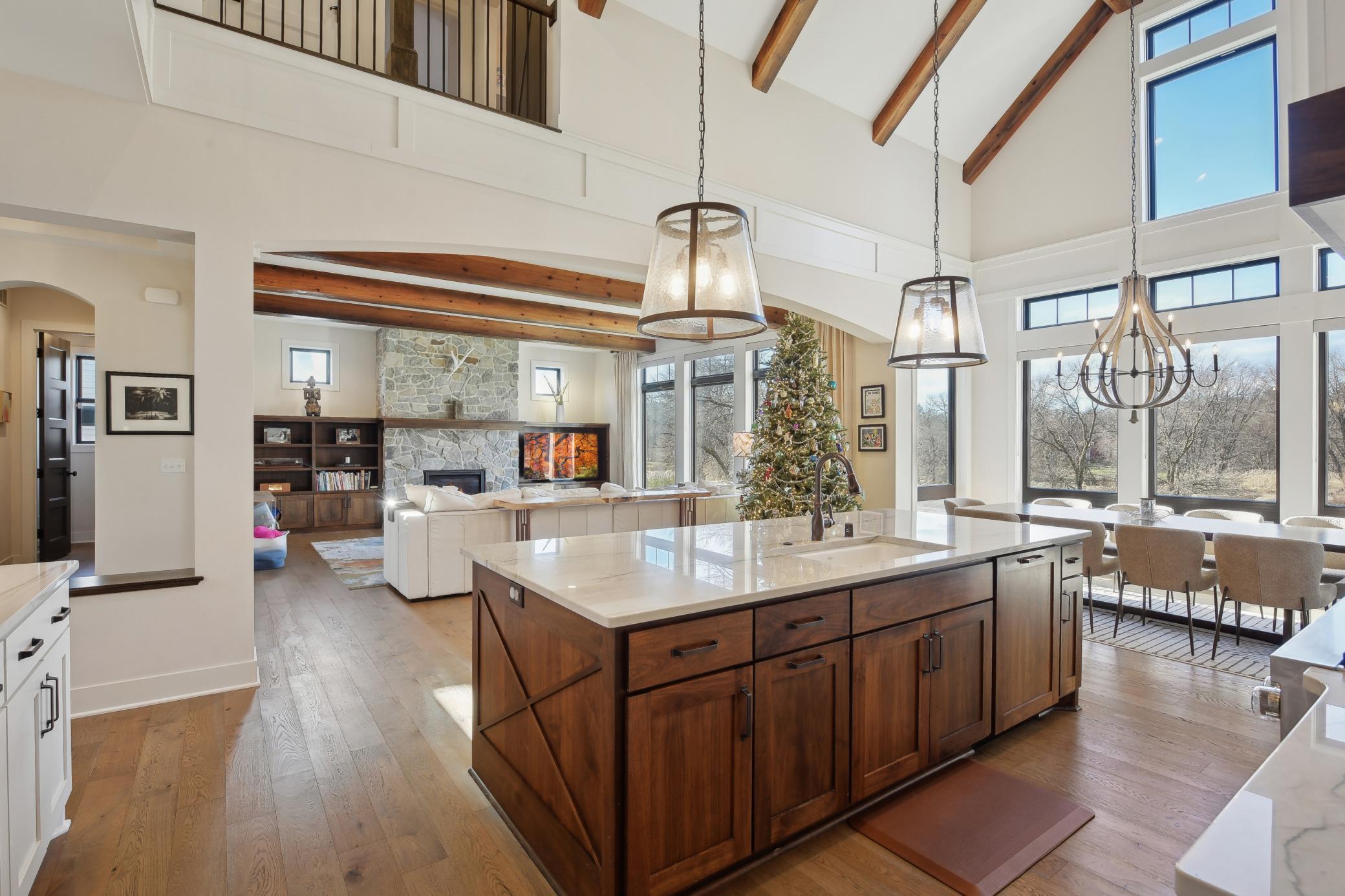 5900 Club Valley Road Shorewood, MN 55331 - Photo 16 of 81