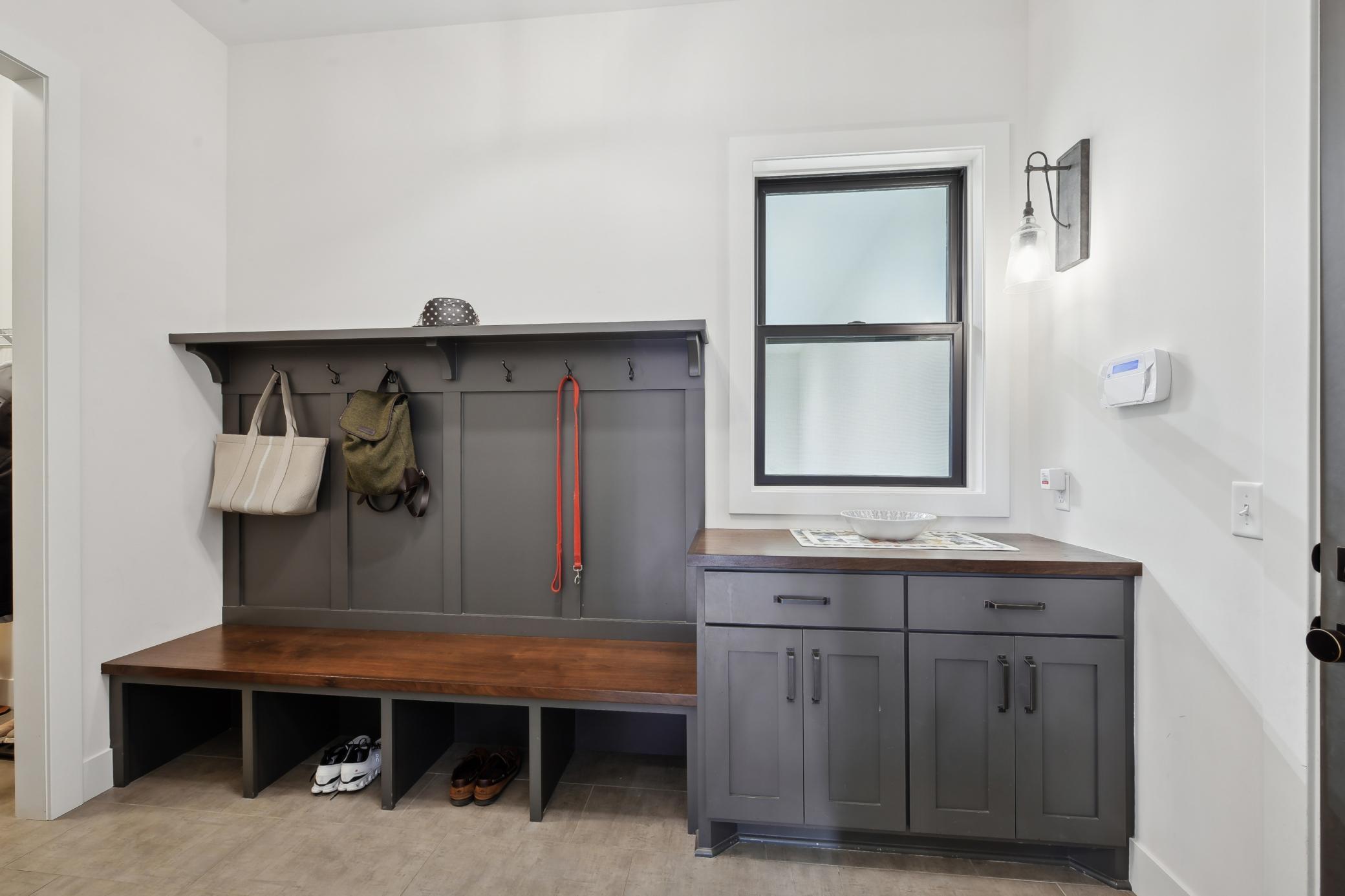 5900 Club Valley Road Shorewood, MN 55331 - Photo 29 of 81