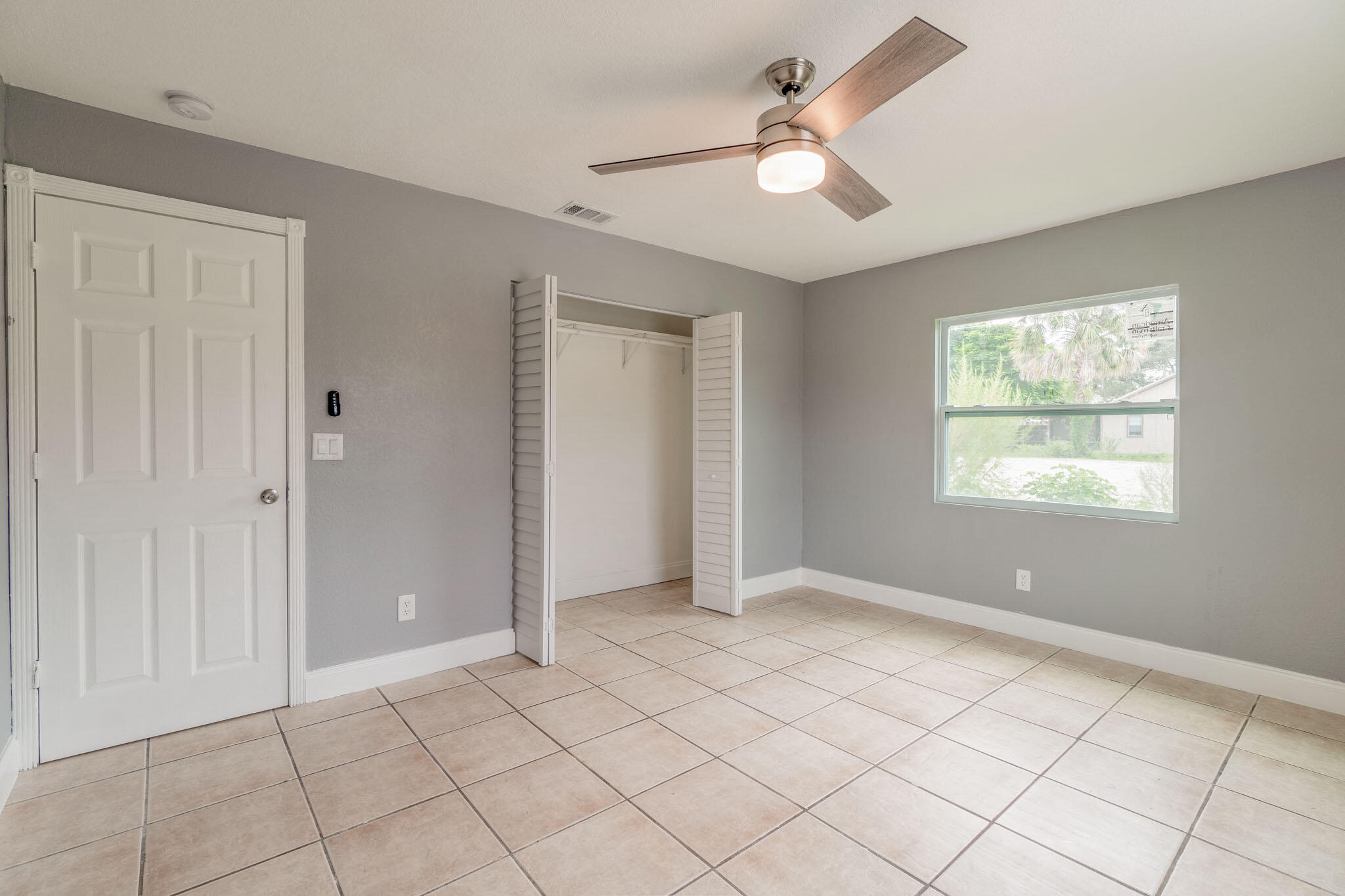 3763 Southeast Dixie Ross Street, Unit 2 Stuart, FL 34997 - Photo 13 of 24 DSC00274-HDR