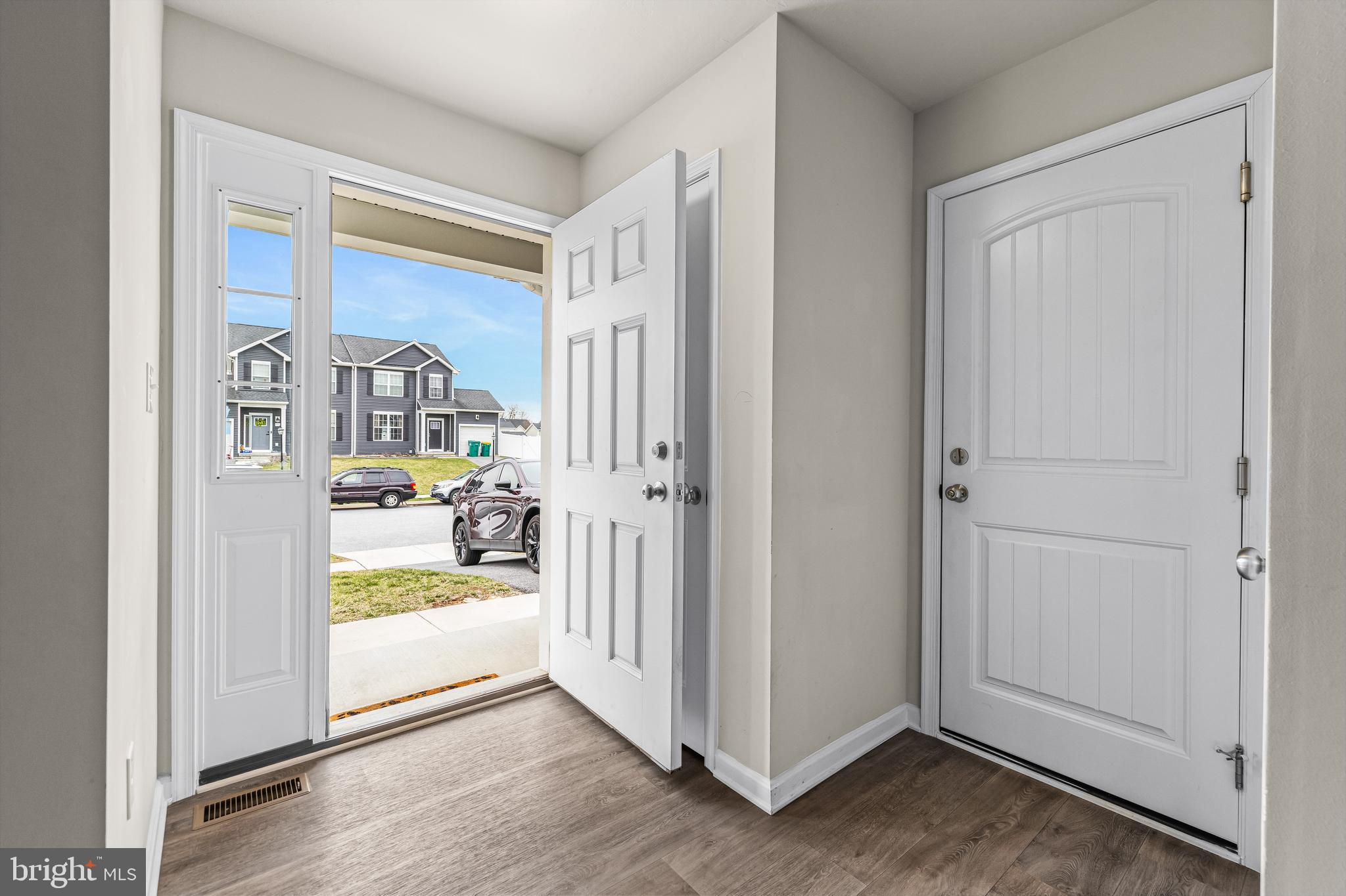 177 Skyview Circle Hanover, PA 17331 - Photo 3 of 18 a view of a living room