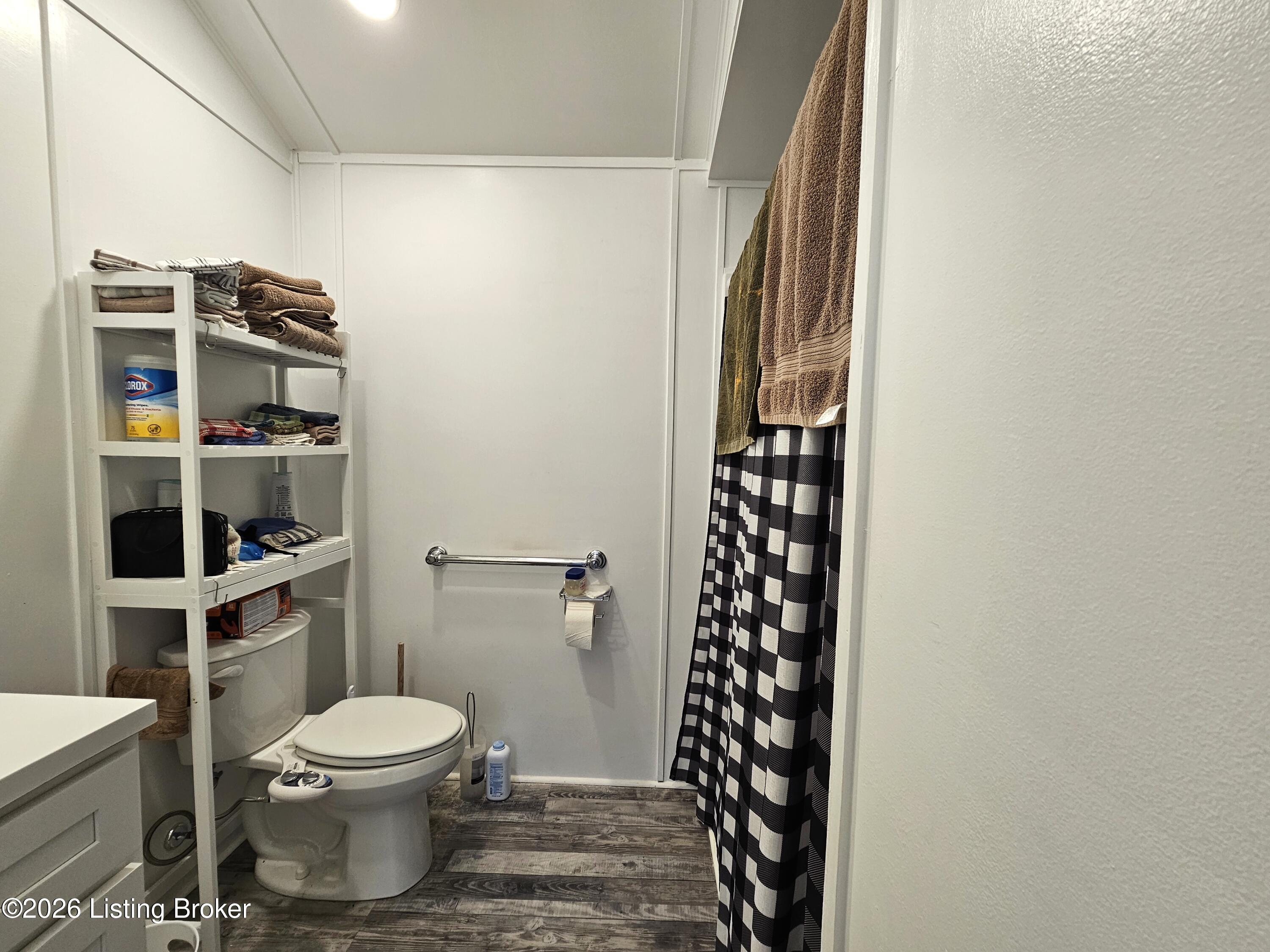 122 Apache Trace Falls Of Rough, KY 40119 - Photo 70 of 80 tiny home bathroom 1