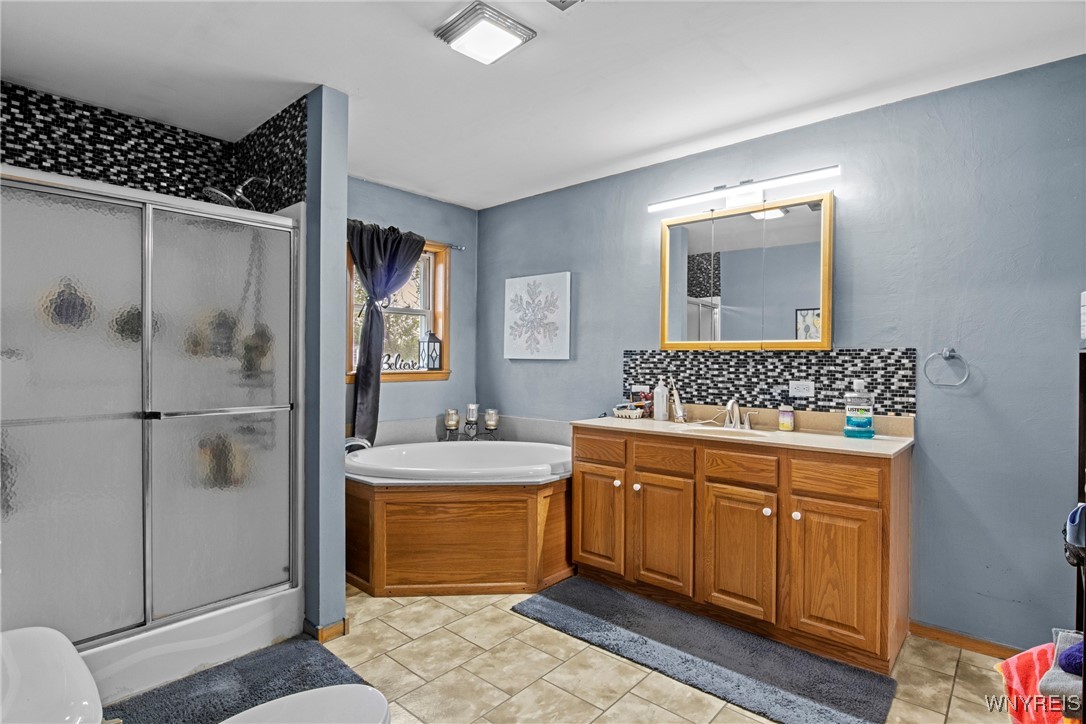 1267 Sturgeon Point Road Derby, NY 14047 - Photo 28 of 50