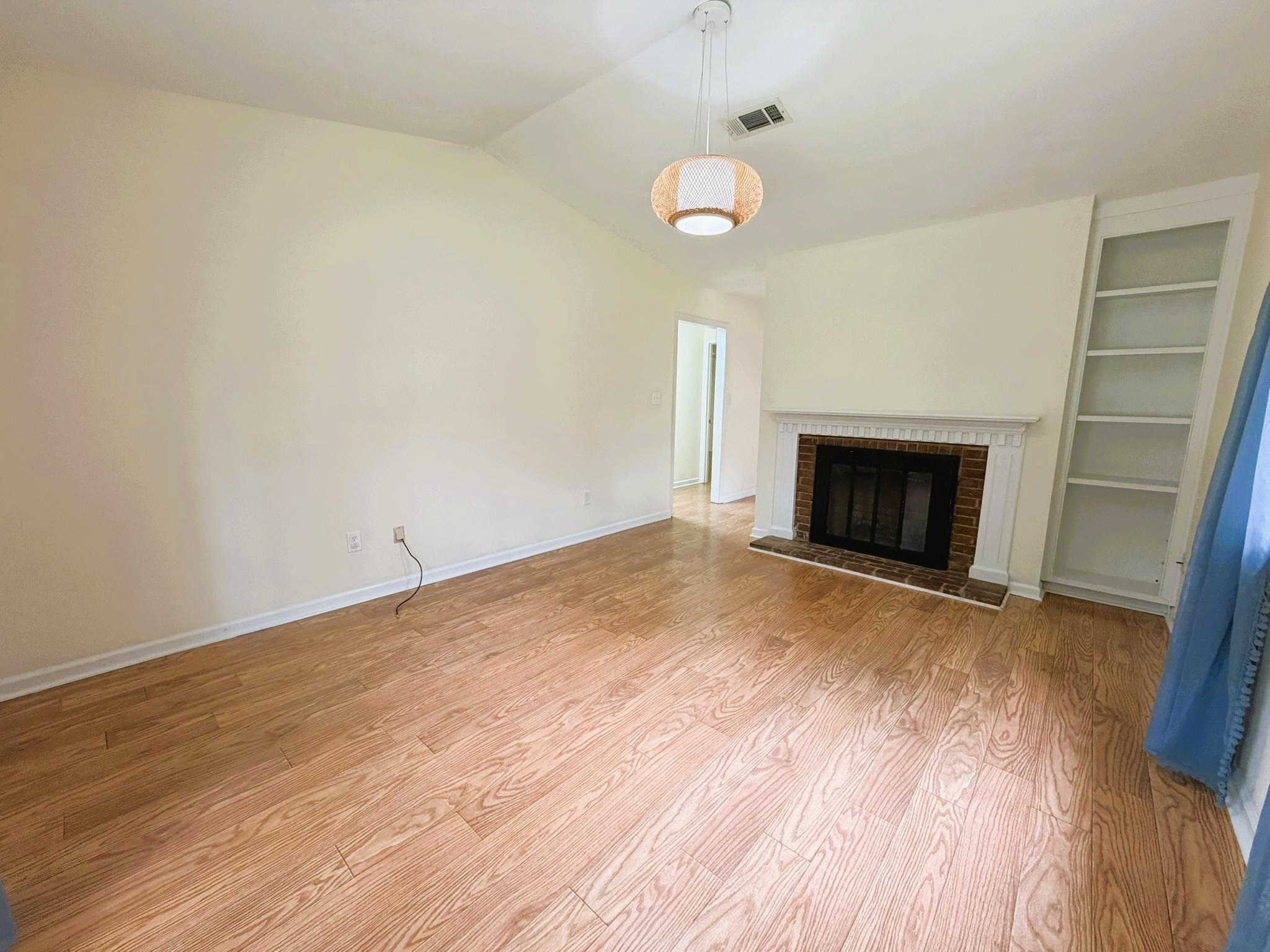 136 Belmont Road Tallahassee, FL 32301 - Photo 4 of 31