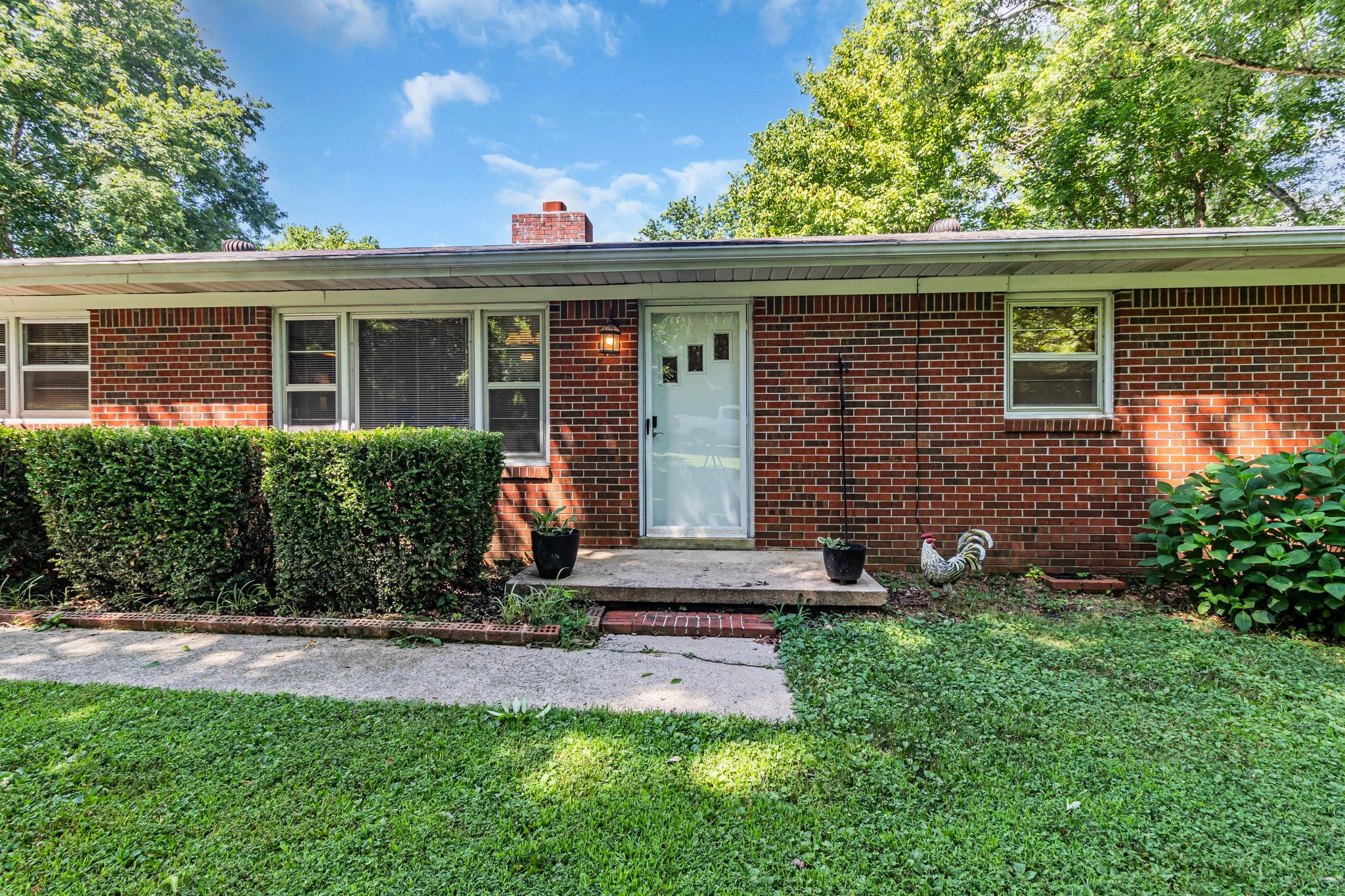 204 Cobb Road Tullahoma, TN 37388 - Photo 4 of 32 Gallery Image 4