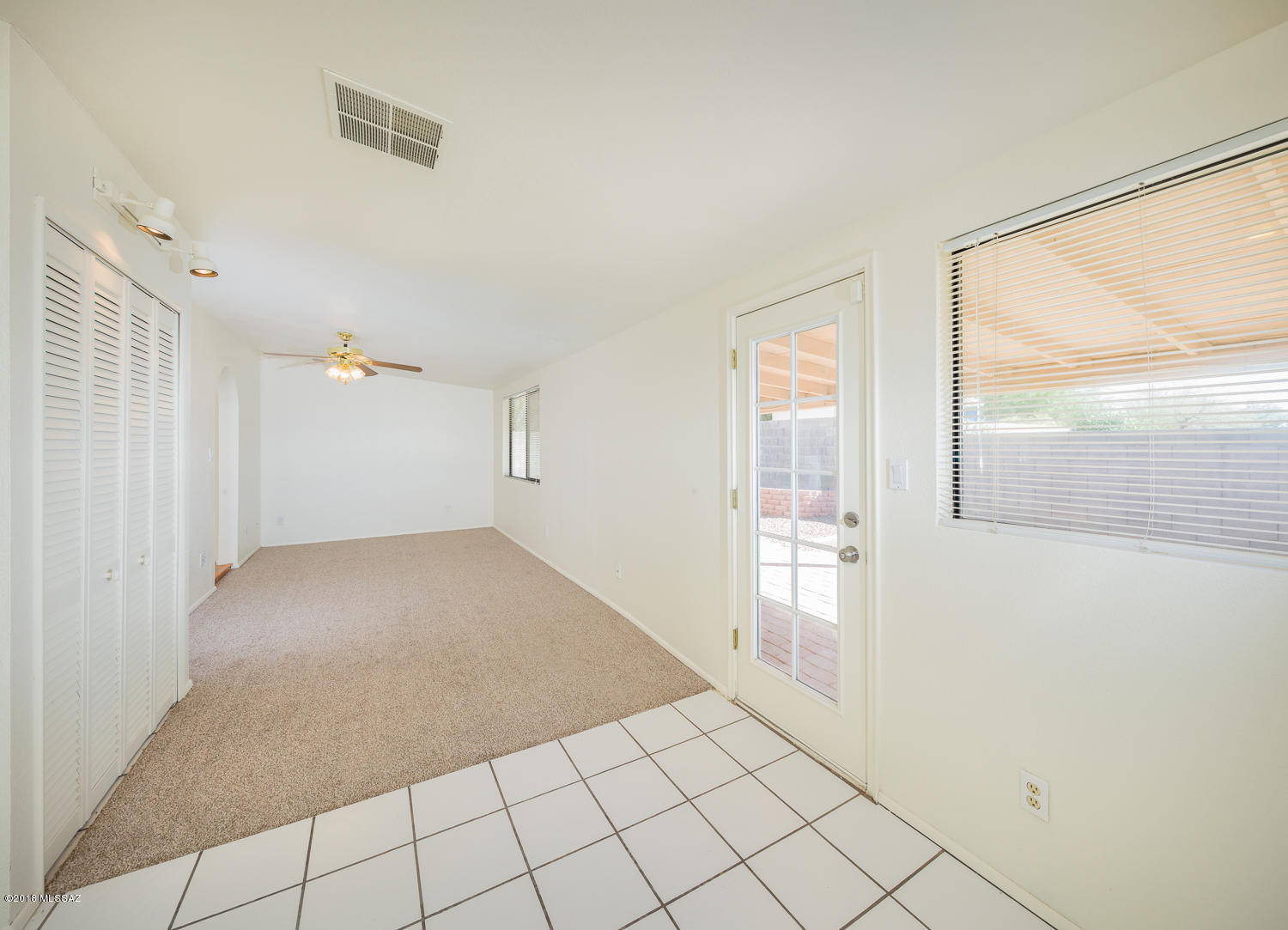4751 West Hardy Road Tucson, AZ 85742 - Photo 10 of 23