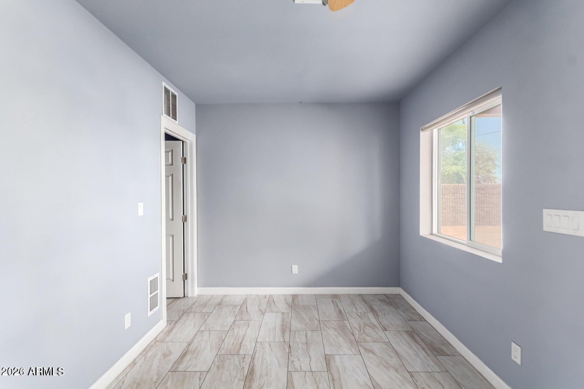 1636 East Whitton Avenue Phoenix, AZ 85016 - Photo 4 of 12 whitton 4