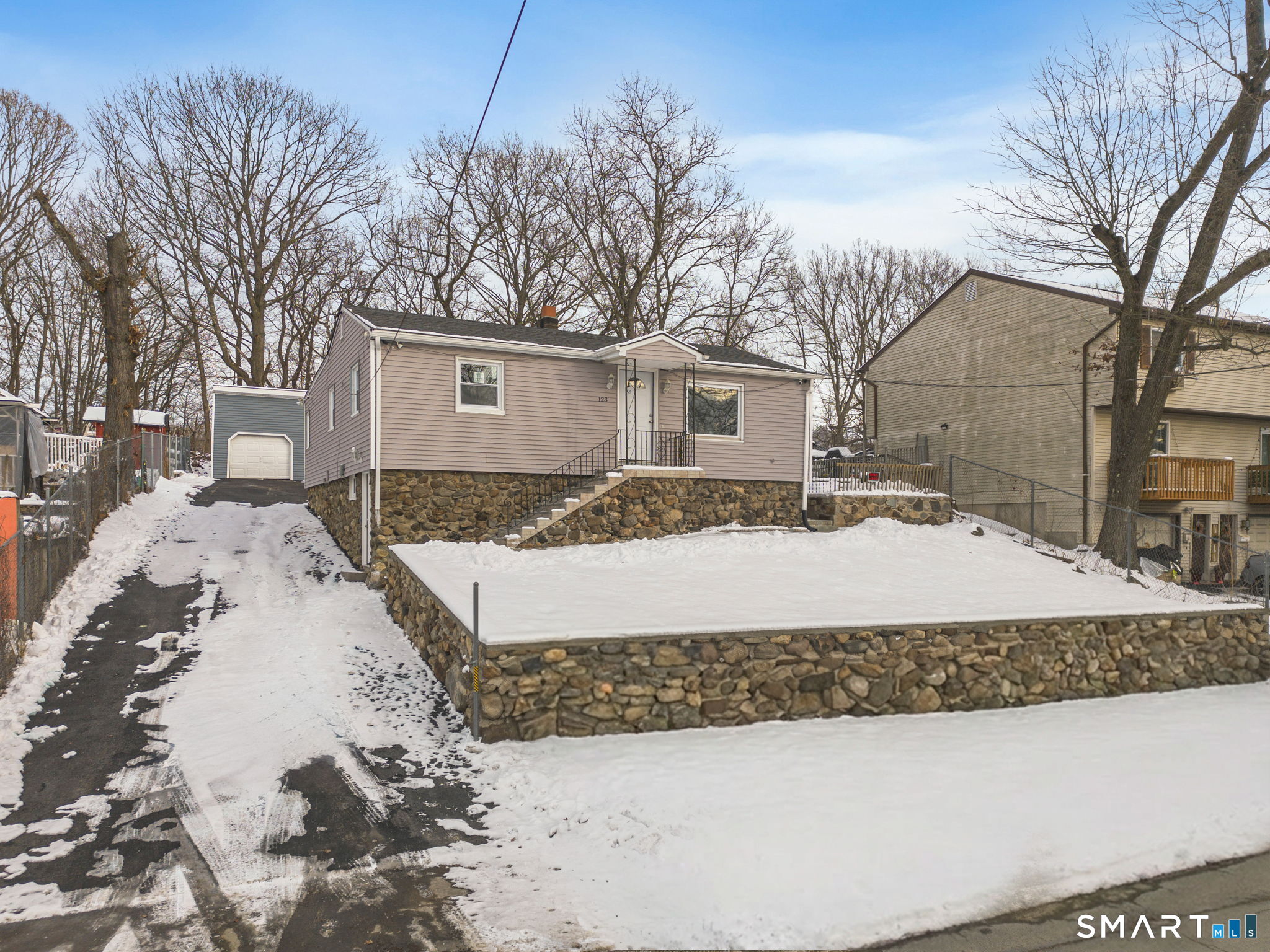 123 Birch Street Waterbury, CT 06704 - Photo 14 of 25