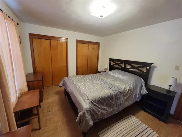 $1,500 | 302 South Drive, Valencia, PA 16059