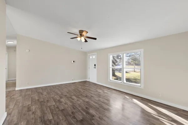 $307,999 | 124 Oakhill Drive, Portland, TN 37148