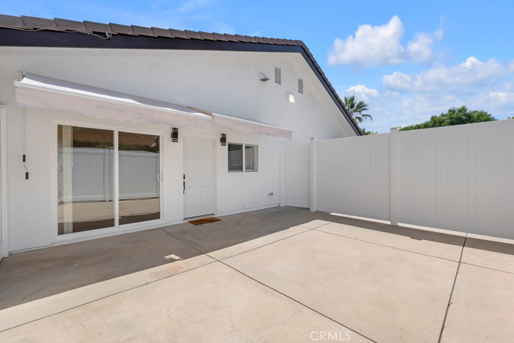 19104 Blackhawk Street Porter Ranch, CA 91326 - Photo 5 of 30