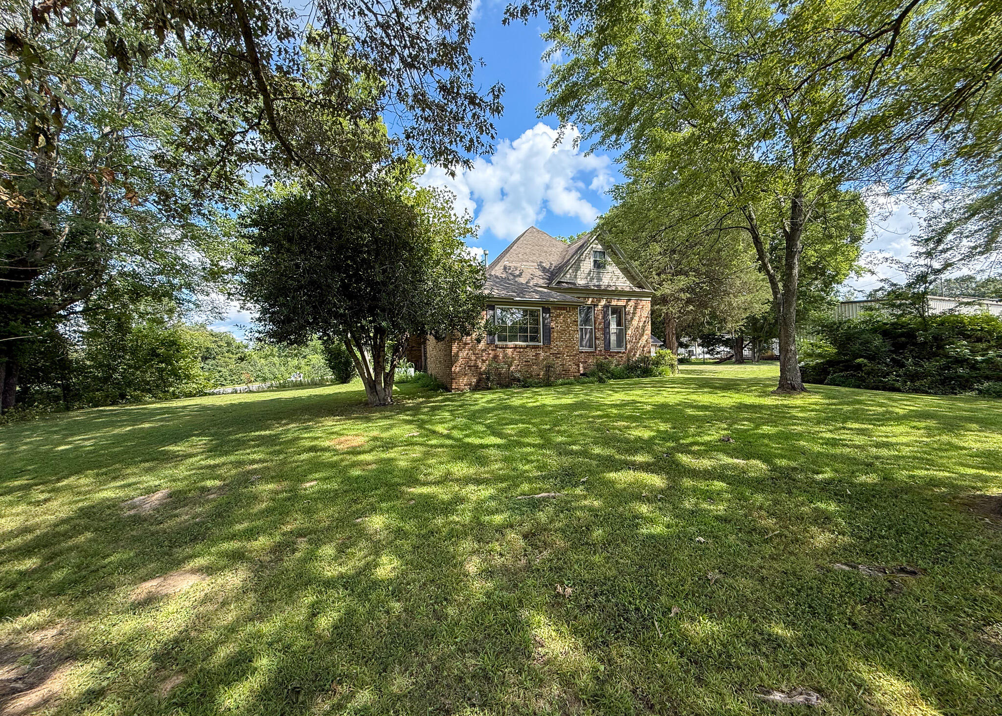 4734 Hendron Road Paducah, KY 42003 - Photo 2 of 22 IMG_5860