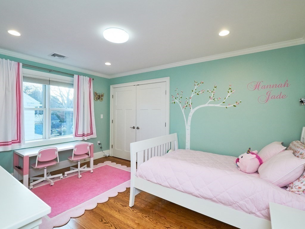 203 Winslow Road Newton, MA 02468 - Photo 13 of 29 Gallery Image 13
