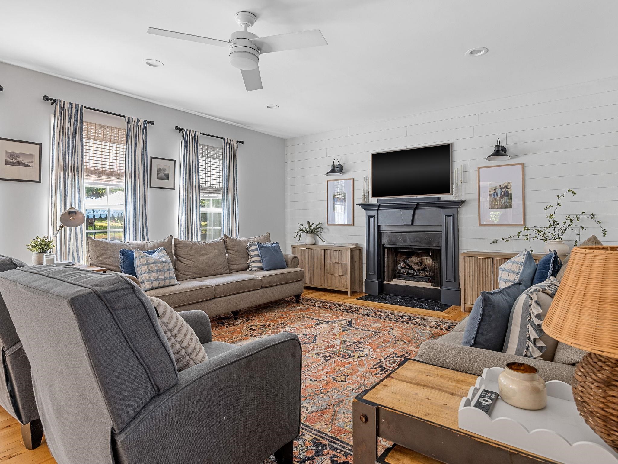 211 Brown Arrow Circle Inman, SC 29349 - Photo 5 of 37 Gallery Image 5