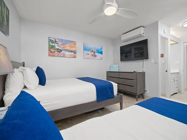 $1,290,000 | 2450 South Kihei Road, Unit 305, Kihei, HI 96753