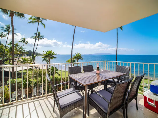 $1,290,000 | 2450 South Kihei Road, Unit 305, Kihei, HI 96753