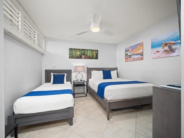 $1,290,000 | 2450 South Kihei Road, Unit 305, Kihei, HI 96753