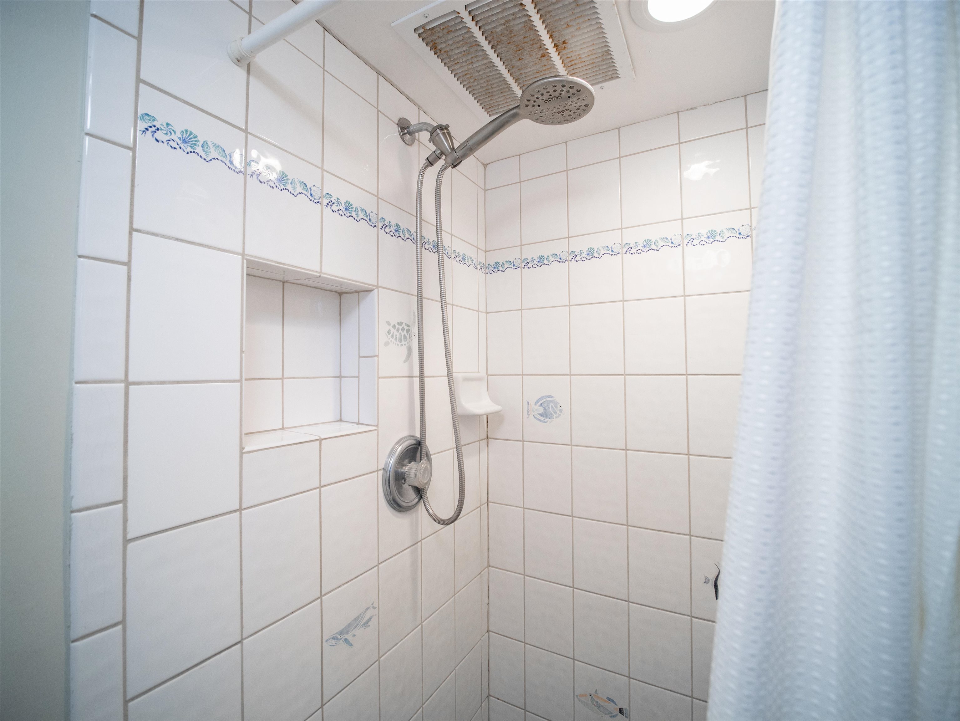 2450 South Kihei Road, Unit 305 Kihei, HI 96753 - Photo 22 of 45