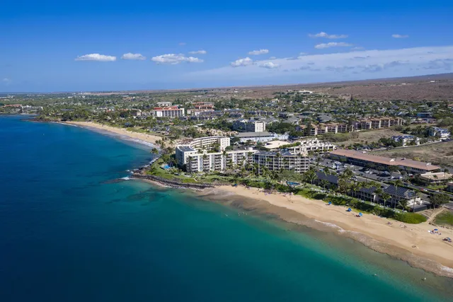 $1,290,000 | 2450 South Kihei Road, Unit 305, Kihei, HI 96753