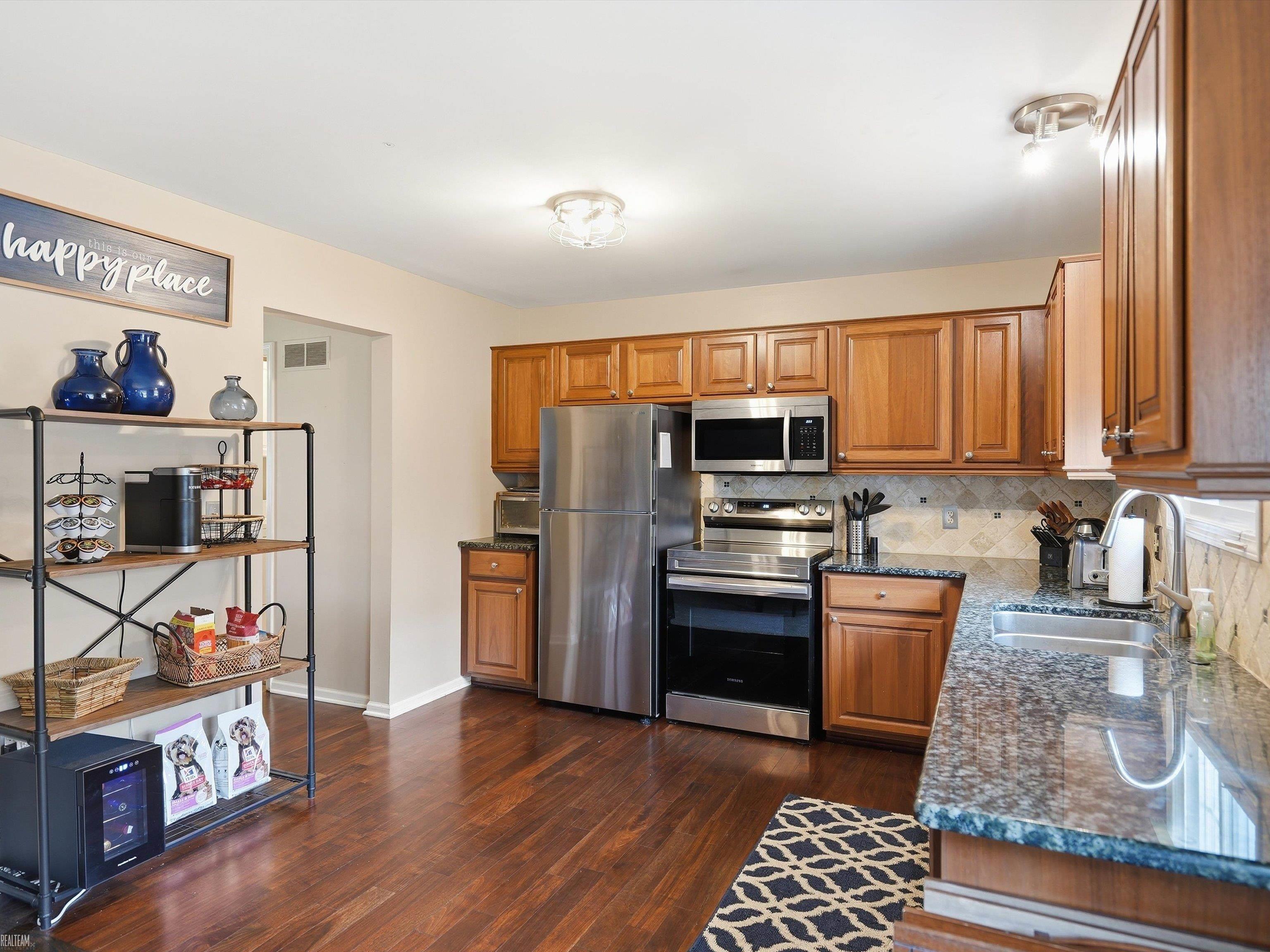 45461 Nottingham Drive, Unit 97 Macomb, MI 48044 - Photo 20 of 42
